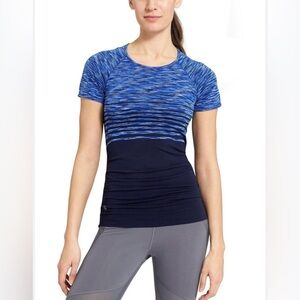 Athleta Short Sleeve Workout Shirt Size M Gym Shirt
